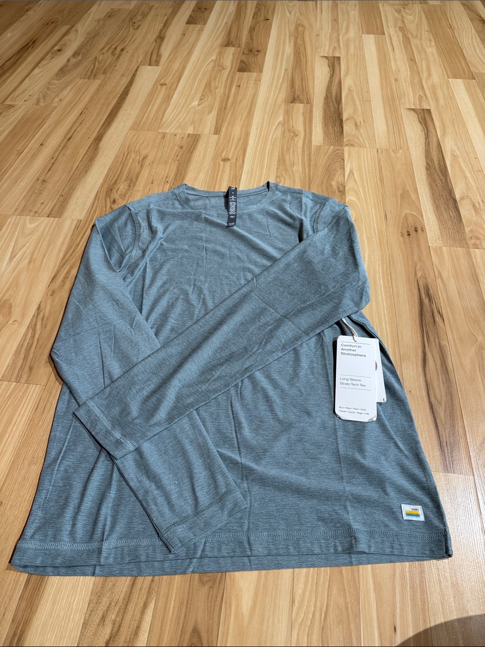 Men's Long-Sleeve Performance Shirt - Gray Size small NWT